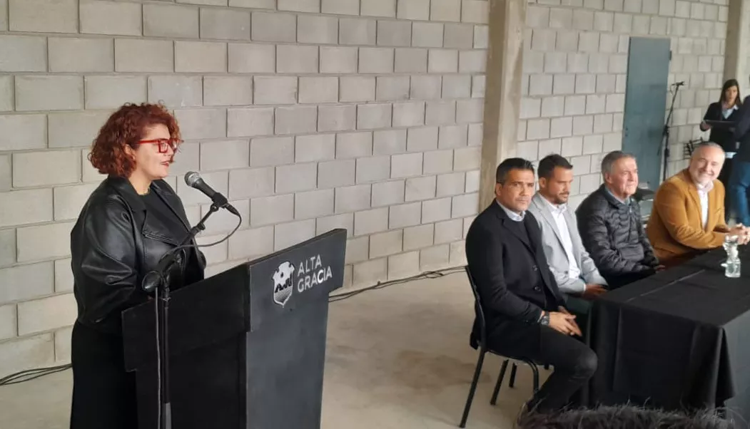 gaby persichelli noxion parque industrial