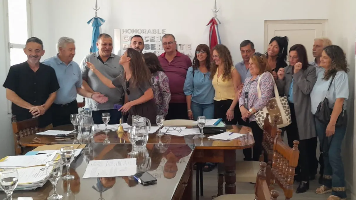 concejo democracia homenaje 2