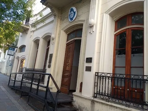 Edificio Municipalidad Alta Gracia frente