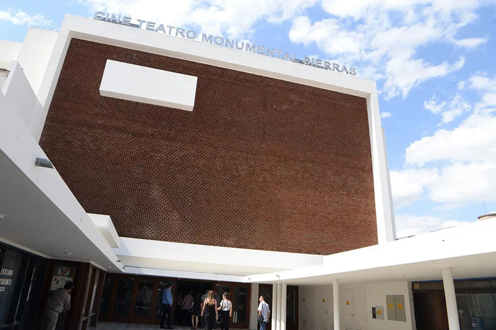 cine monumental sierras