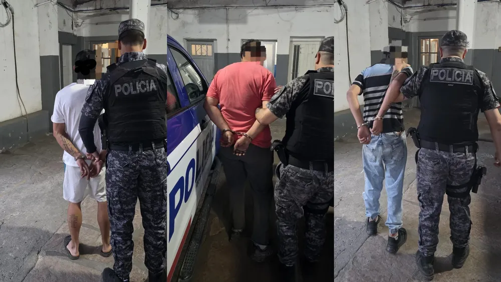 cuatro aprehendidos mientras forzaban la puerta de una vivienda