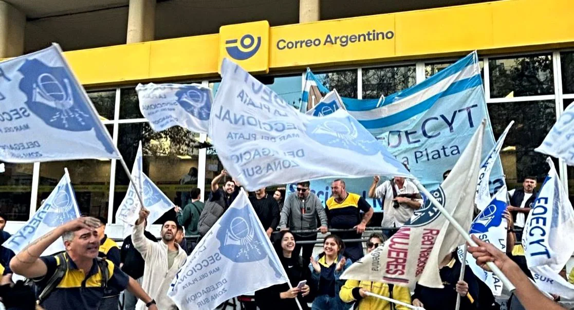 Trabajadores-del-Correo-Argentino-2