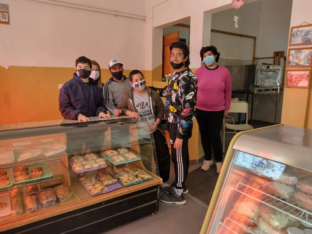 f95453e7-a47d-472c-afb4-25a432357888-1024x768