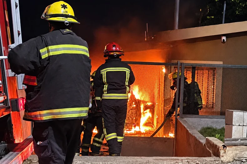 AG Incendio calle Rivadavia 20261001