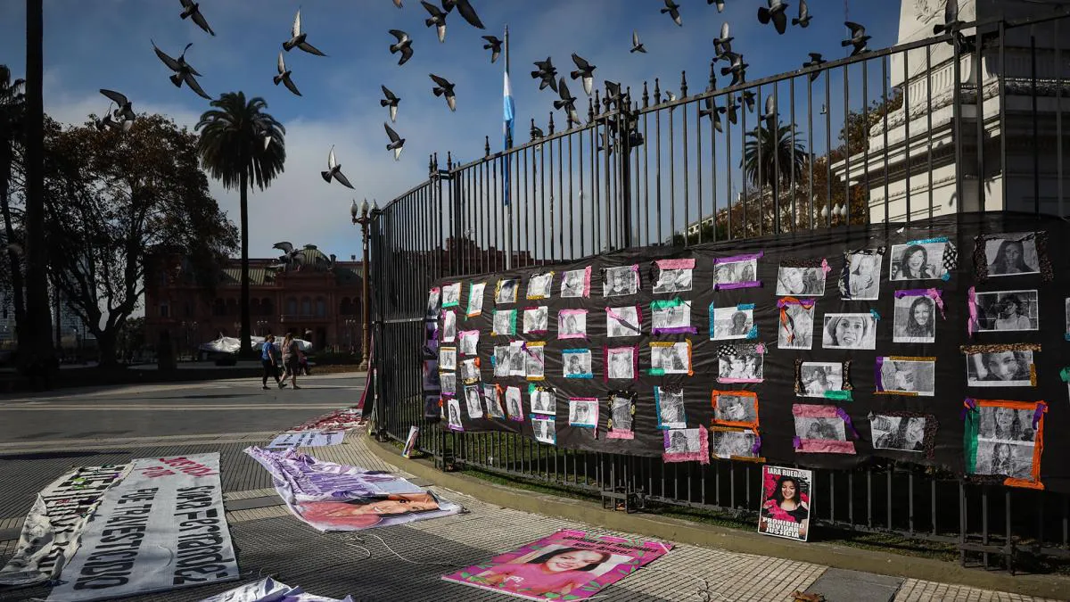 Niunamenos,
