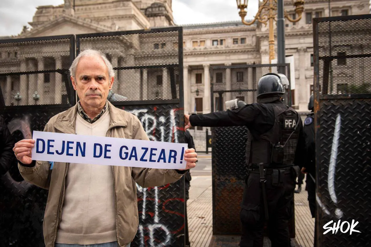 represion en el congreso j