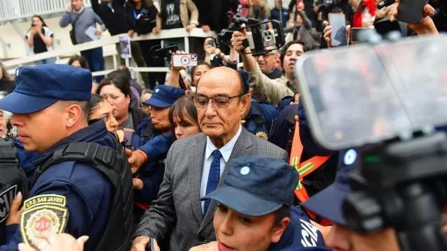 Oscar González condena 20261020
