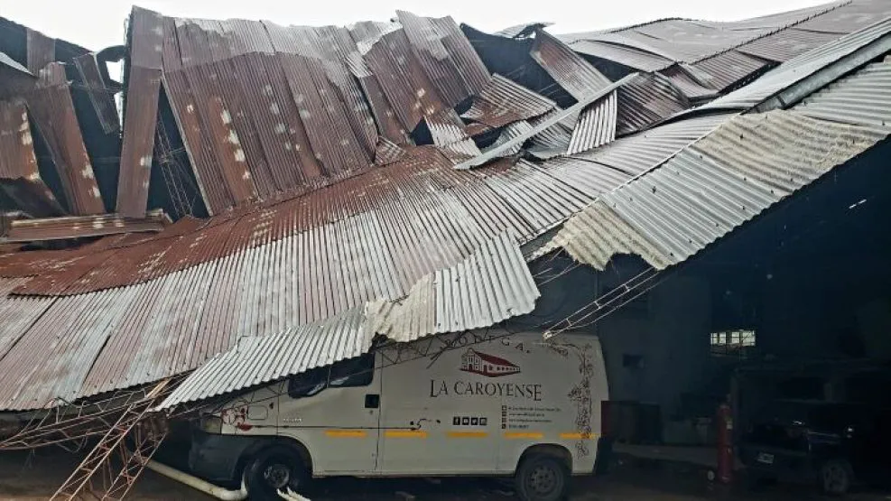 09-02-2024-temporal-danos-bodega-la-caroyense-colonia-caroya-1753008