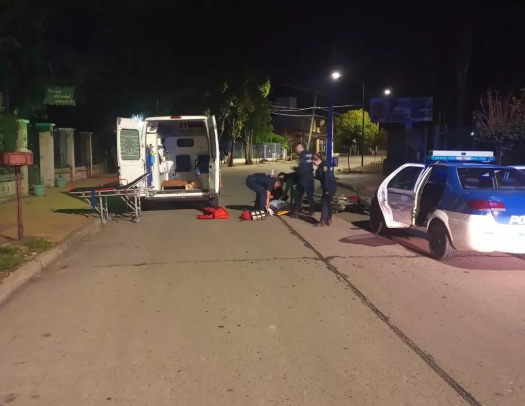 El joven de 24 años sufrió la fractura de su pierna derecha