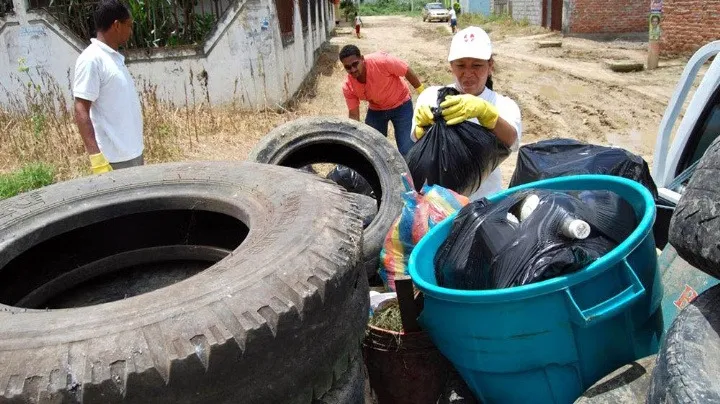 descacharreo cacharros dengue