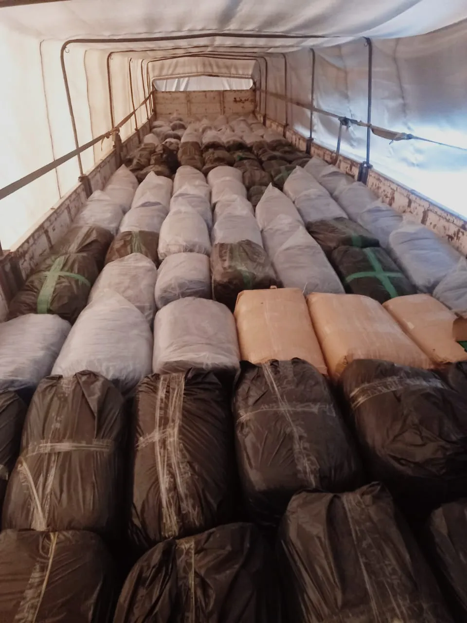 20250503 Córdoba secuestro de más de 6 toneladas de hojas de coca (1)