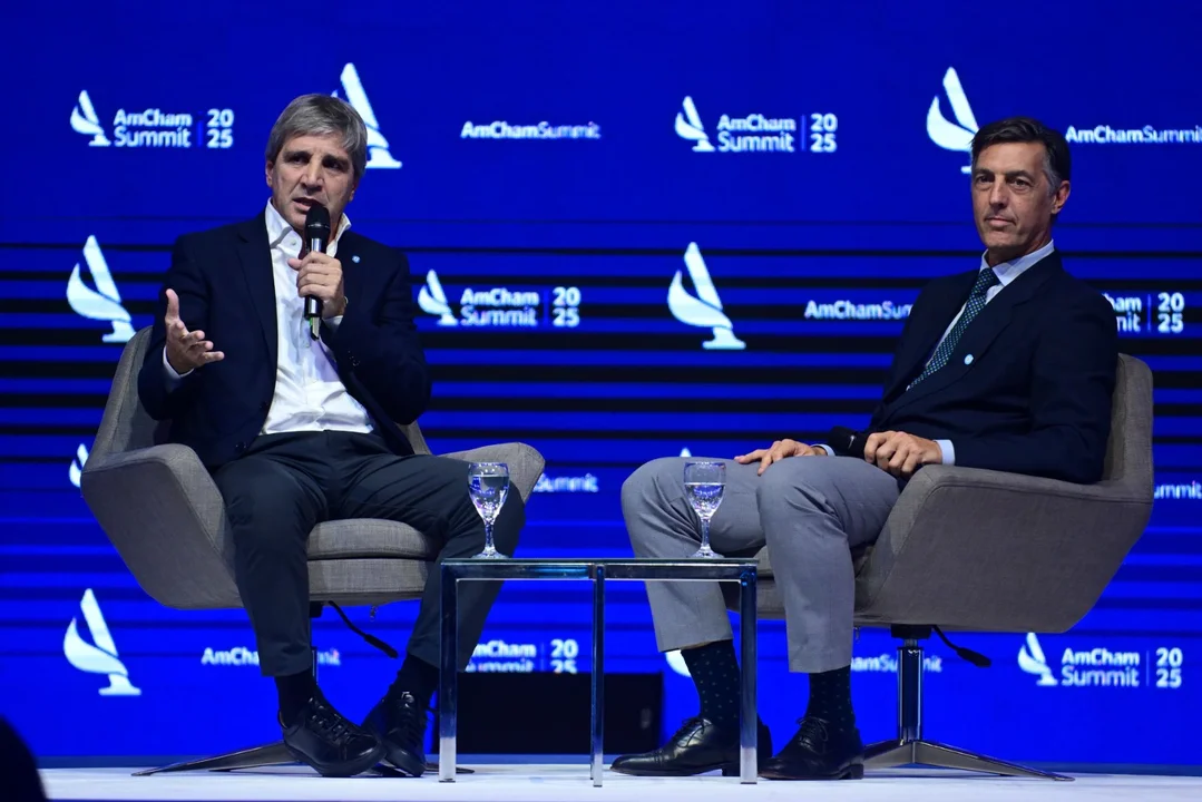 Caputo habló ante los empresarios norteamericanos en el AmCham Summit 2025 (NA-Maxi Luna)