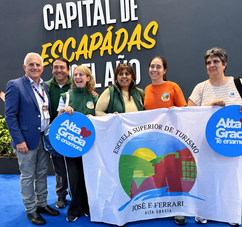 DE NAPOLI, Jorge + FIT 2026 + Escuela Turismo 20260929