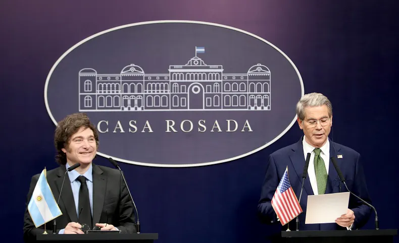 MILEI JAVIER + SCOTT BESSENT 2025