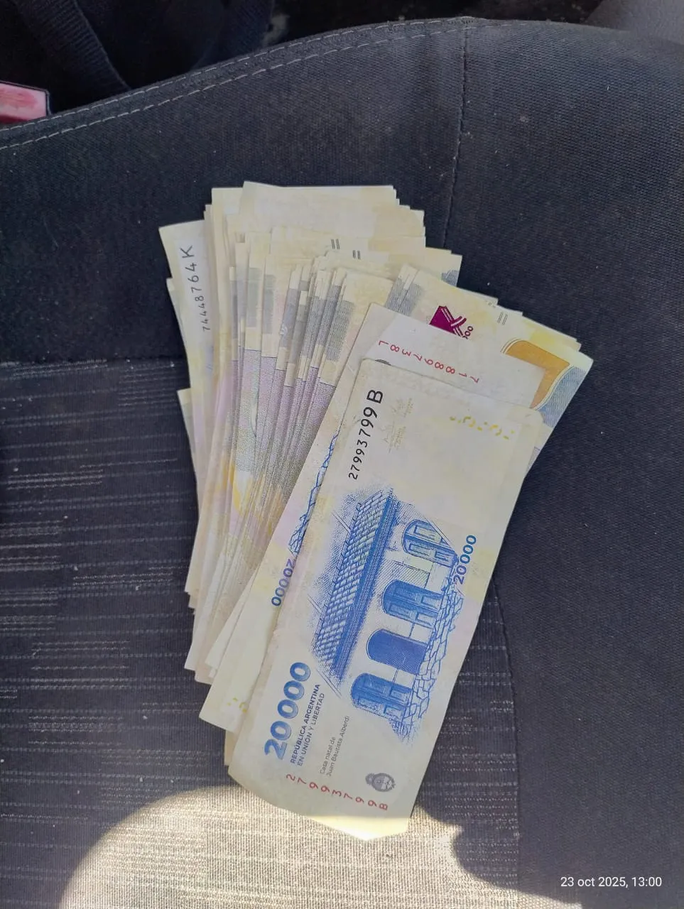Billetes falsos (2)