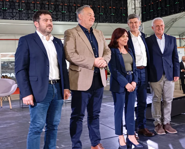 Agustín Bianchini + Eduardo Acastello + Claudia Acosta + Daniel Passerini + Jorge De Napoli 20260917