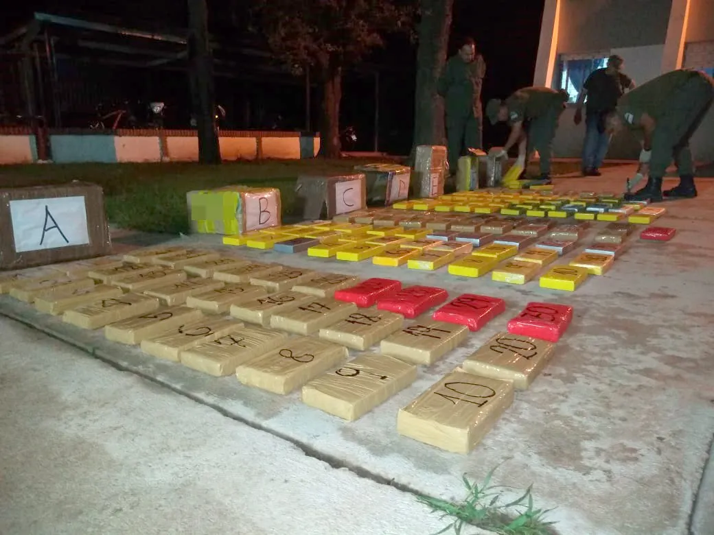 Más de 156 kg cocaína camión listones madera Córdoba (2)