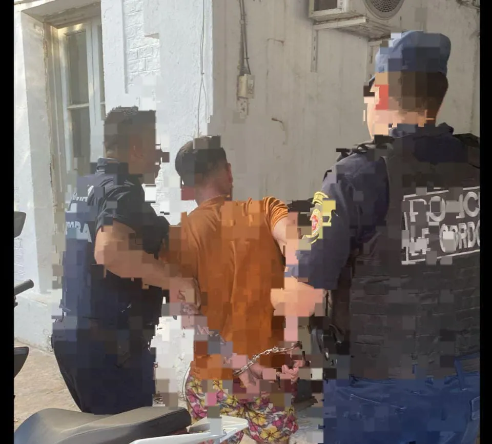 Policial Av, Libertador