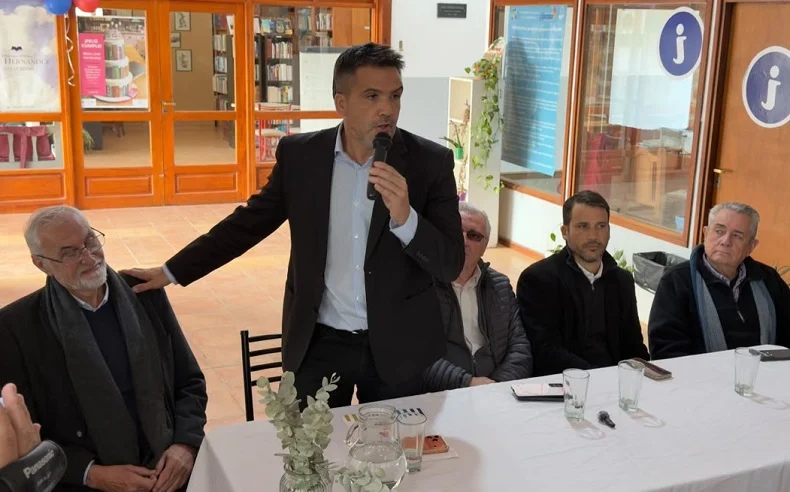 Inaugura Oficina La Bolsa Cooperativa Anisacate (04) Torres Lima Facundo