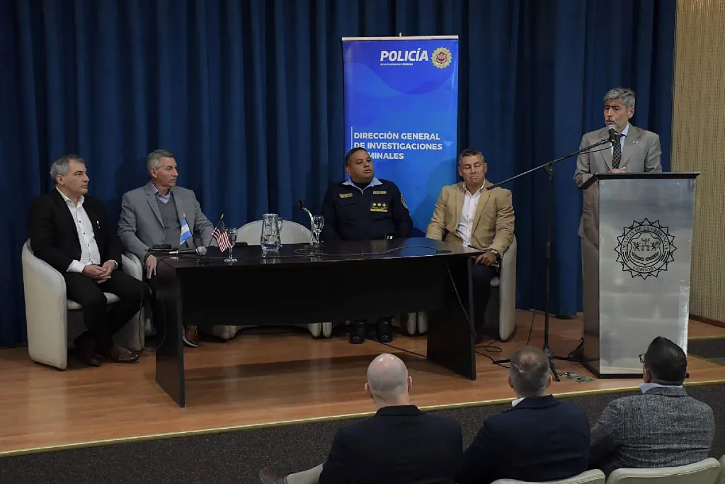 Prensa-Jornada-de-Capacitacion-sobre-Crimen-Organizado-55-1-1024x683