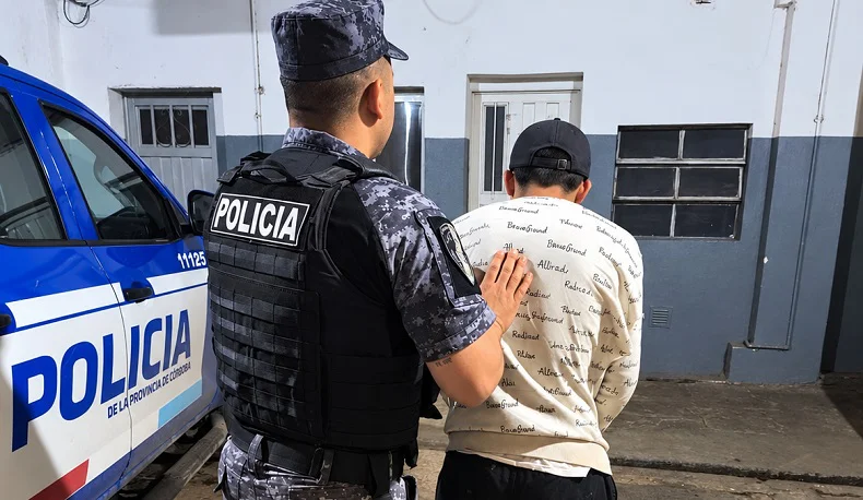 Adolescente detenido pelea callejera AG 20260928