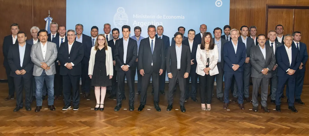 29-11-2023_el_ministro_de_economia_sergio