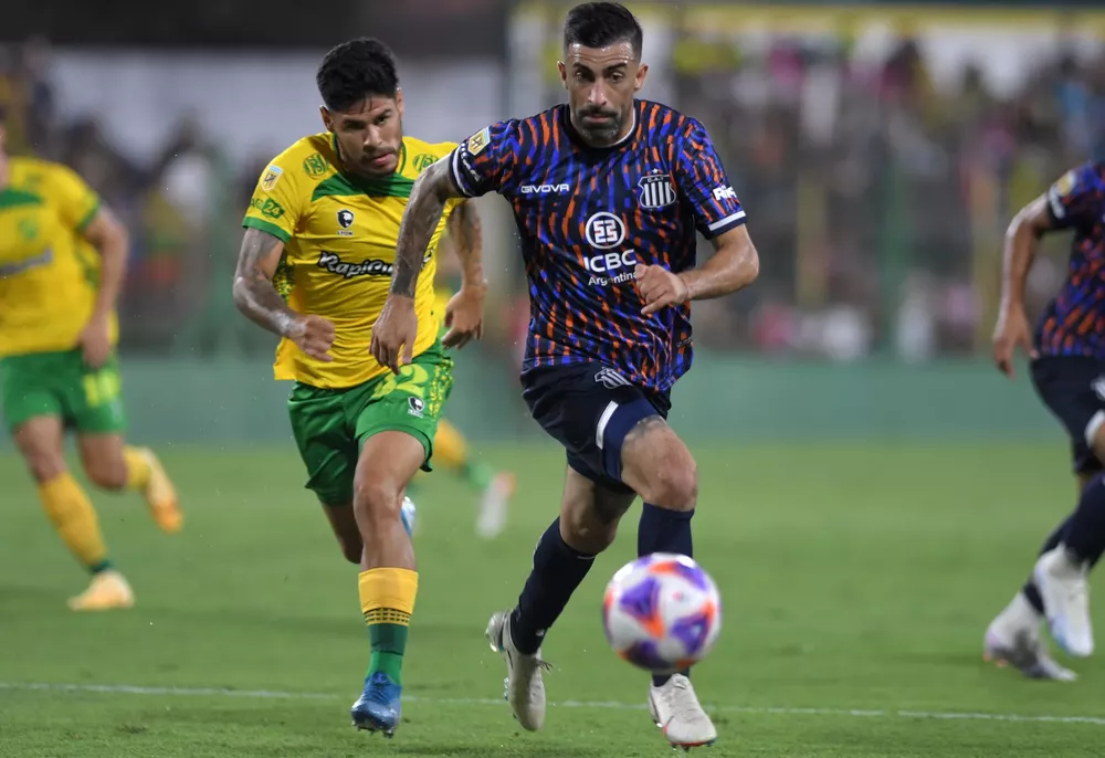 Defensa y Justicia Talleres 20230311