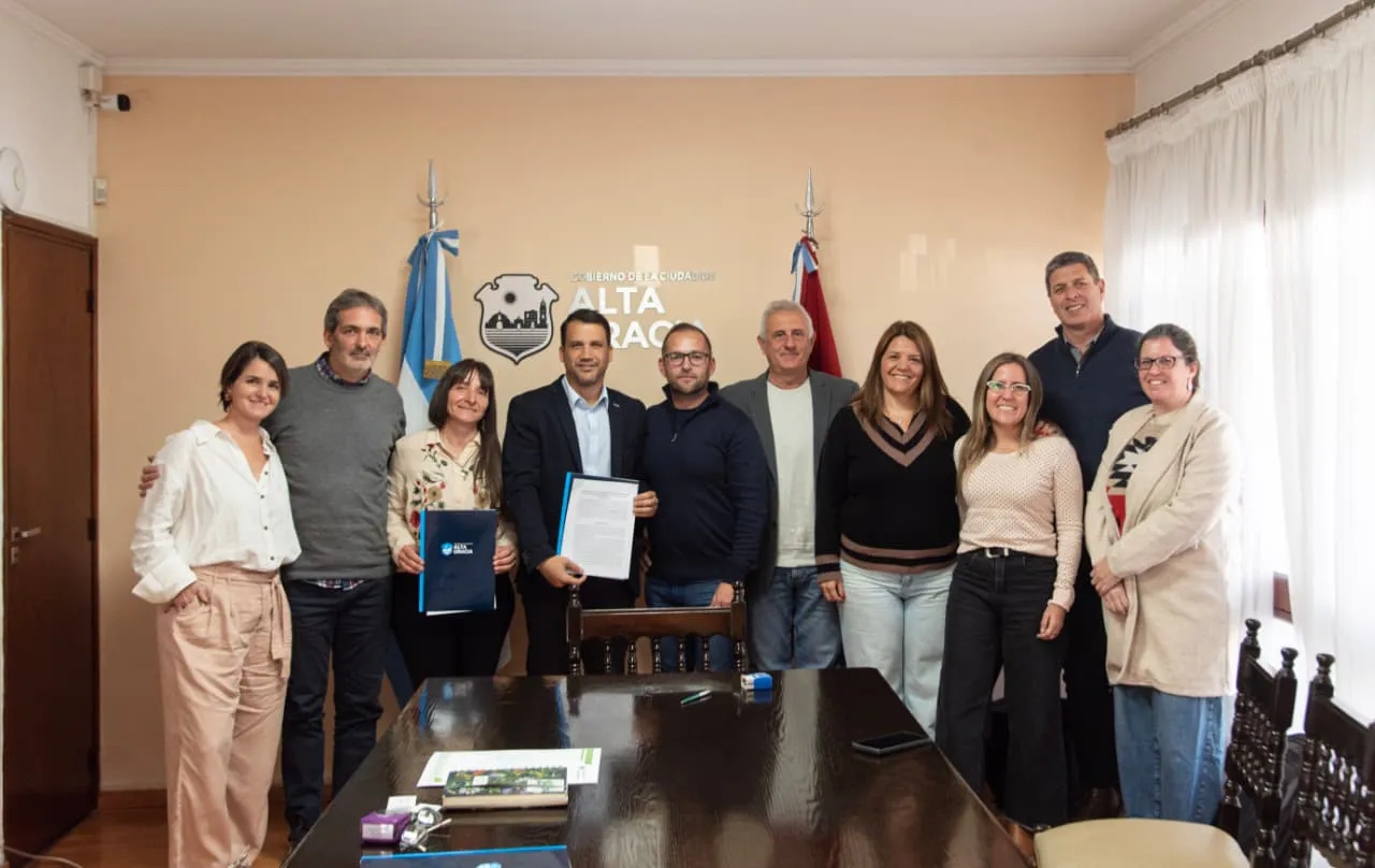 WhatsApp Image 2025-09-09 at 12.31.33 PM (1)