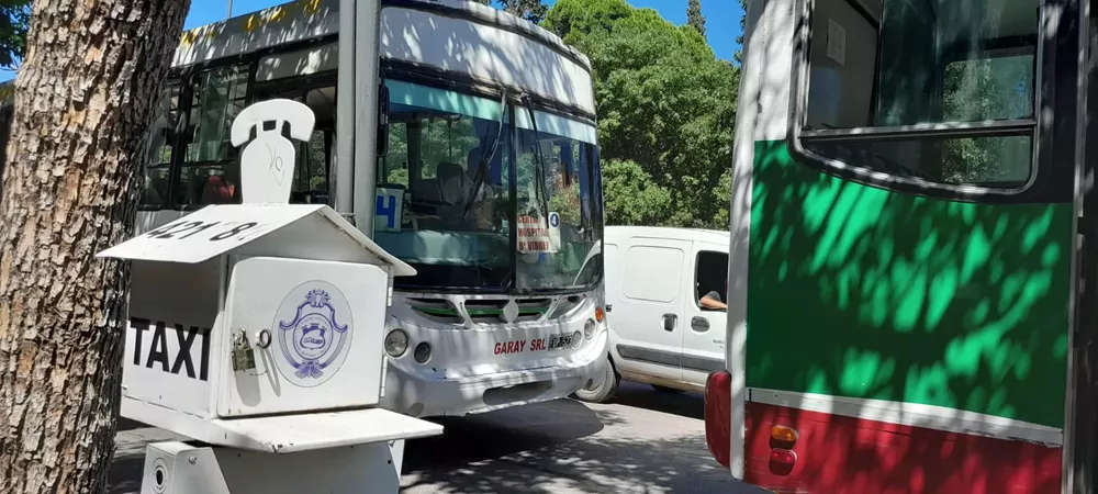 transporte taxi colectivo