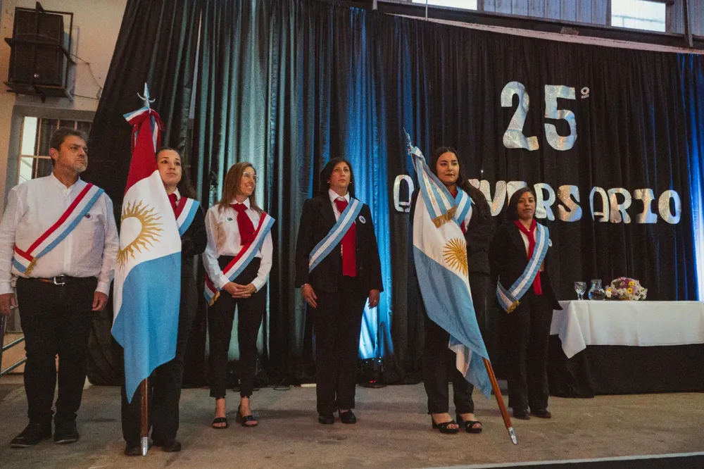 ESCUELA DE TURISMO (3)