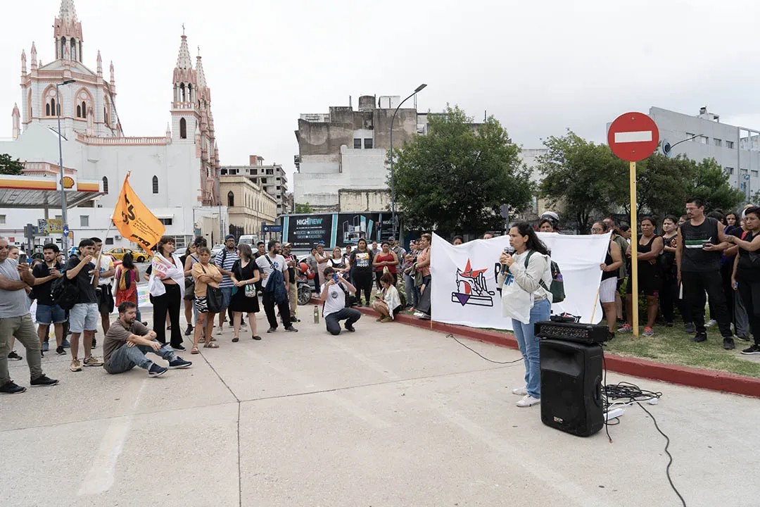 Coopetarivas y medios comunitarios