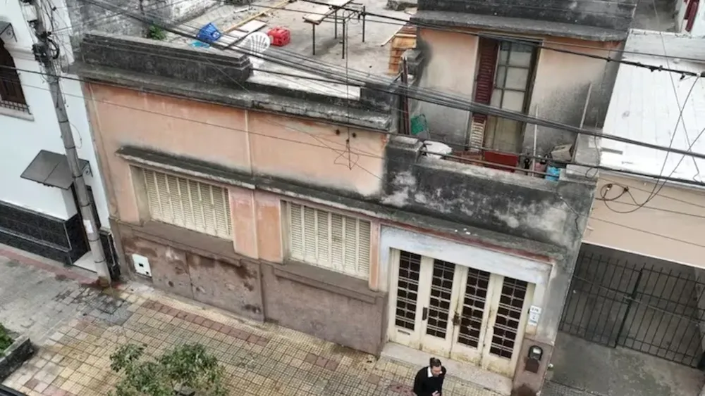Domicilio de Barrelier, la vivienda de calle Juan del Campillo al 800, en barrio Cofico