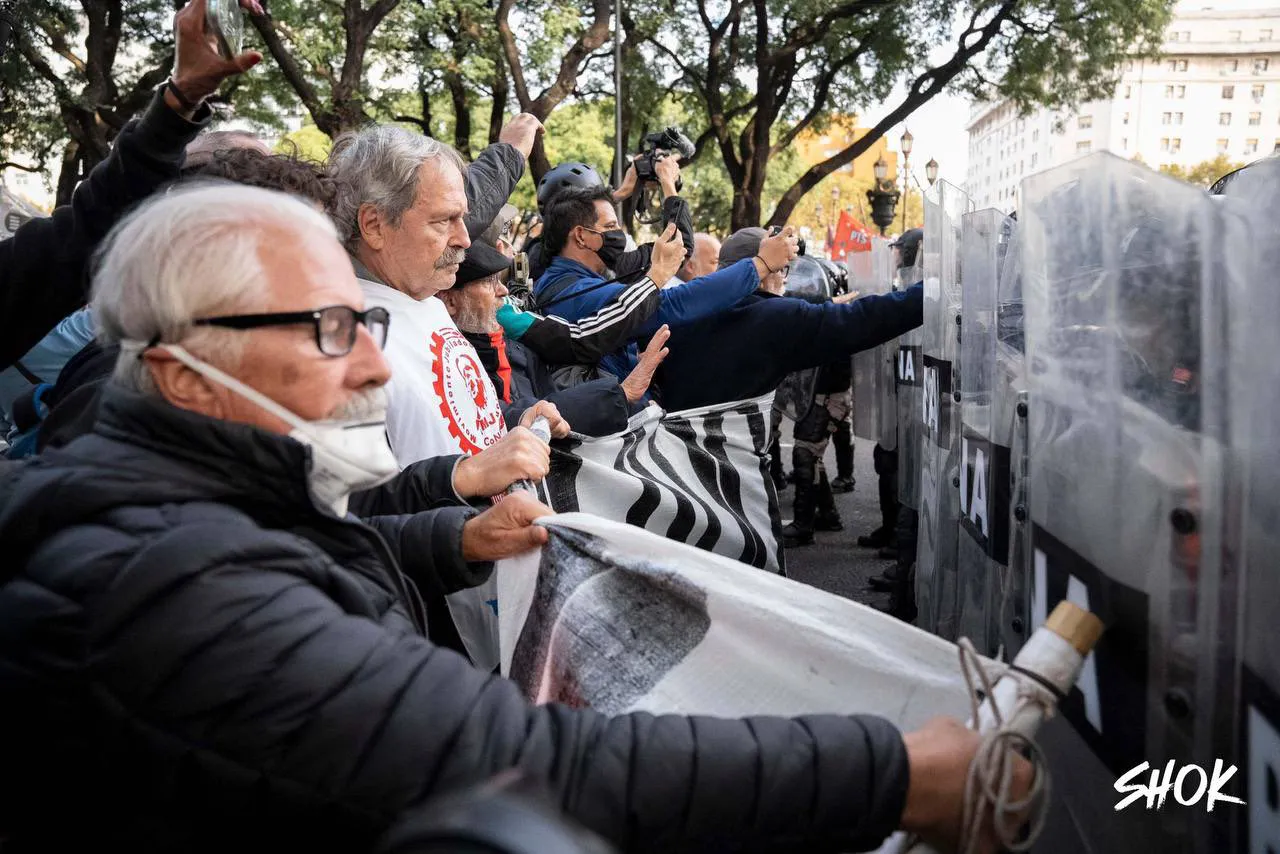 represión en el congreso9