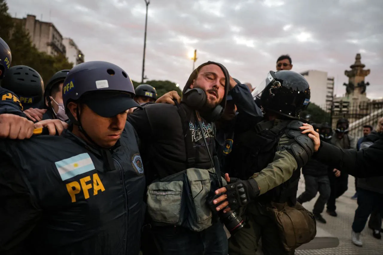 represión en el congreso