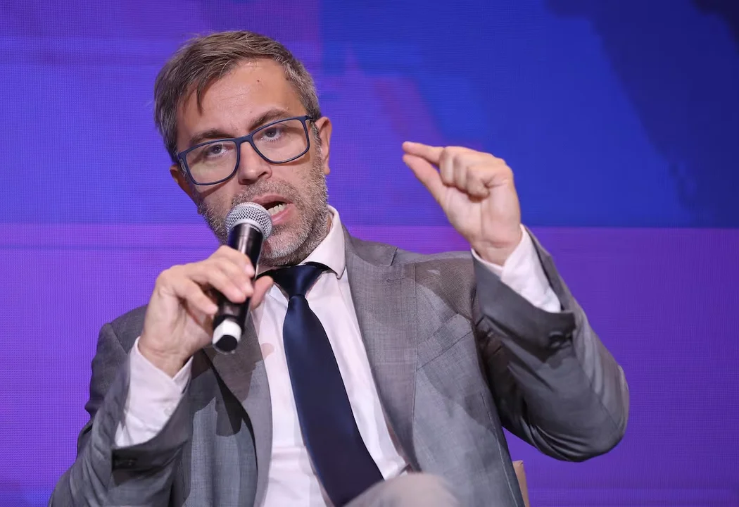 Secretario de Finanzas, Federico Furiase