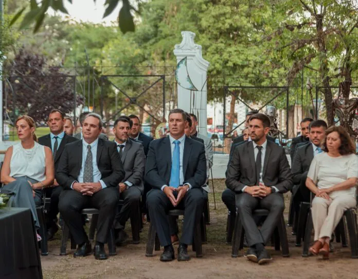 Nuevo-gabinete-municipal-2023-Gobierno-de-Alta-Gracia-1-e1702492529814-696x544