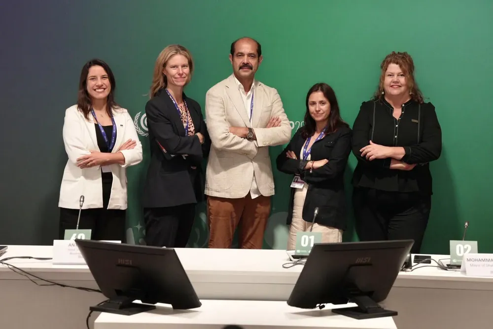 WhatsApp Image 2023-12-03 at 17.37.03