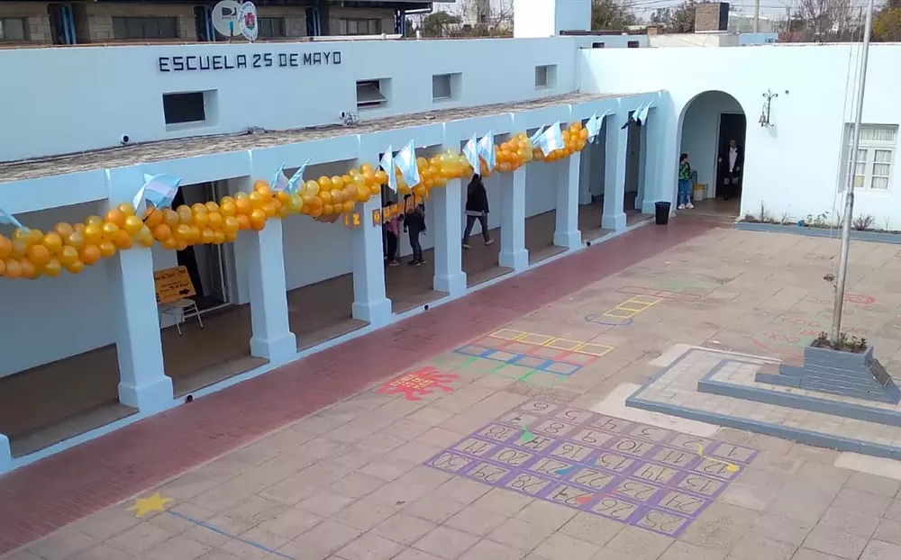 escuela 25 de mayo