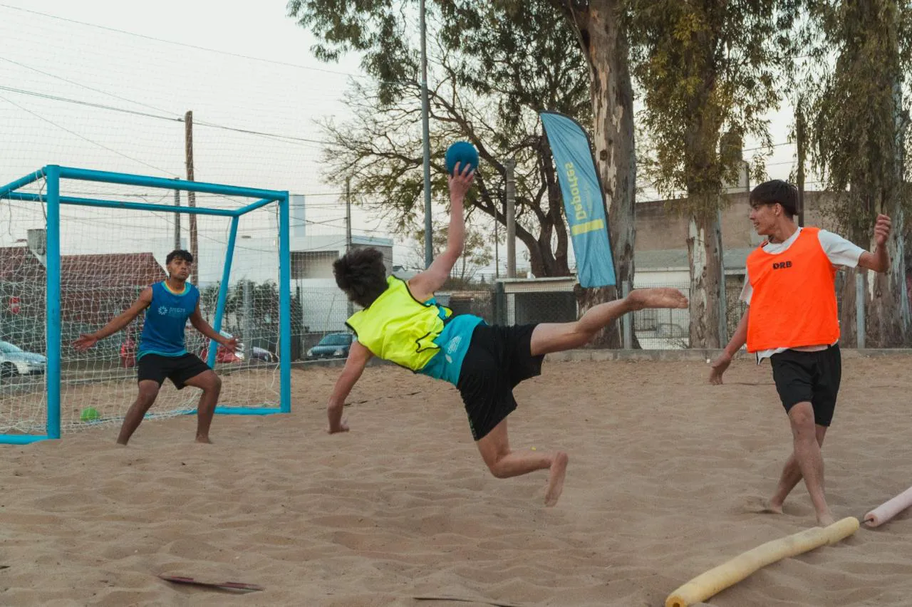 AG BEACH HANDBALL 20250116 (1)