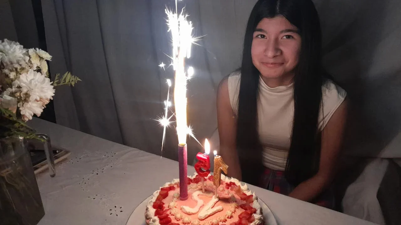 Luciana Aylén tiene 15 años y desde este lunes al medio día su familia no sabe dónde está. Foto Policía