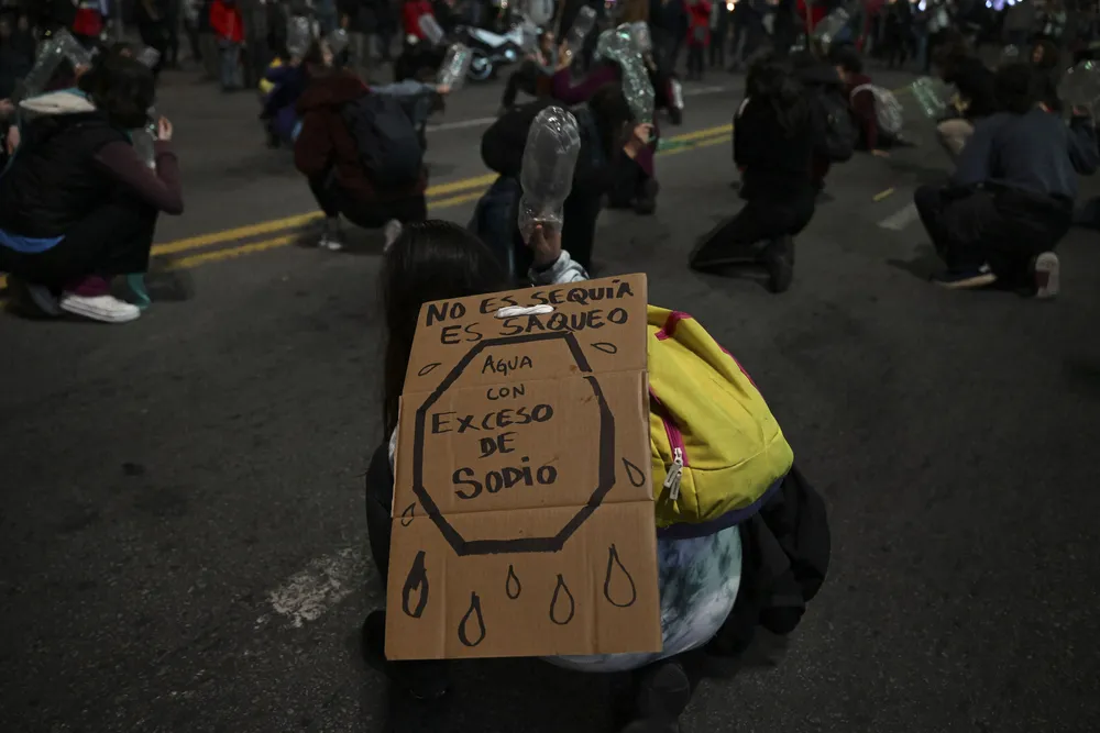 Uruguay (2)