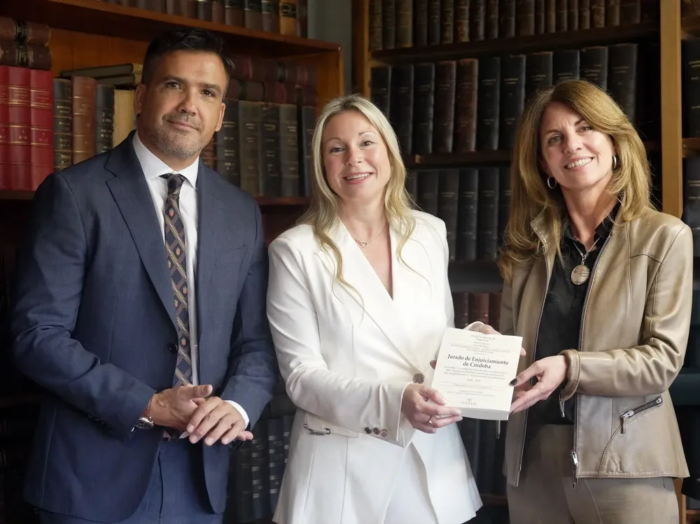 Facundo Torres presentó un libro sobre 38 años del Jurado de Enjuiciamiento