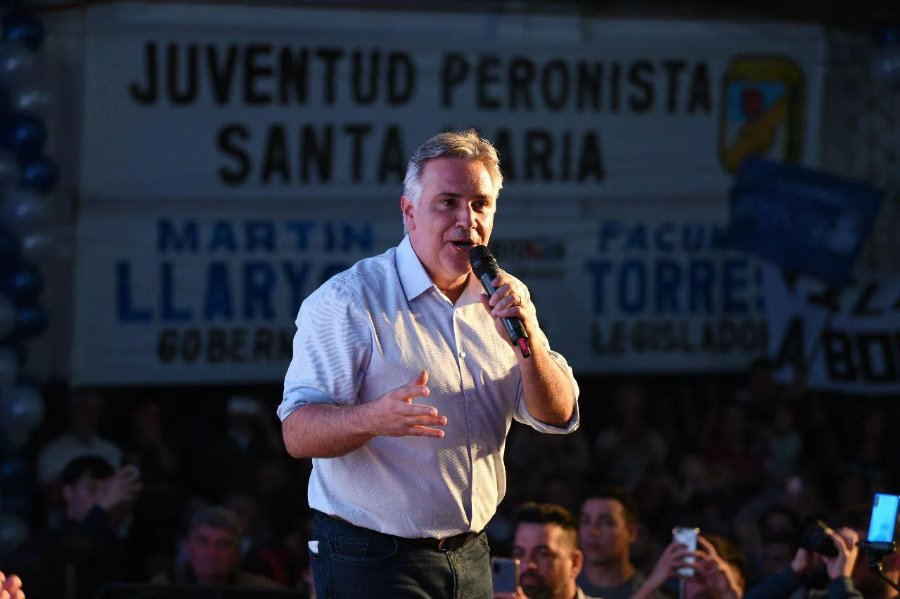Llaryora Club Colón 20230523