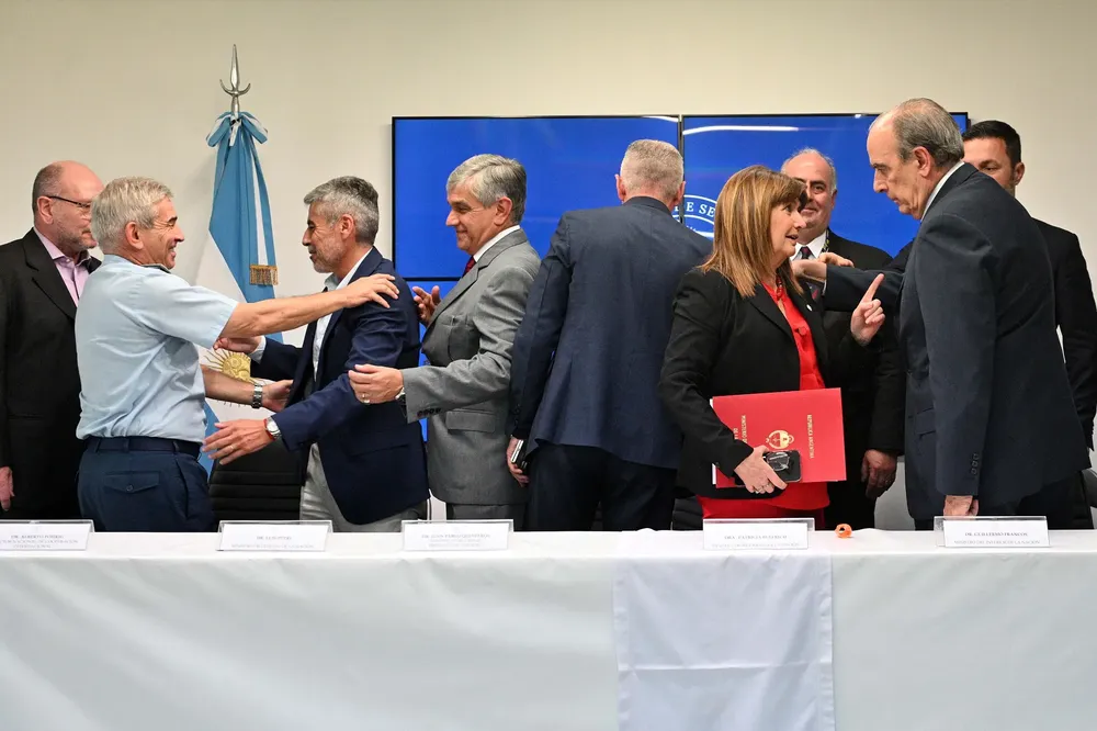 Narco Macías ruueda de prensa Bullrich Quinteros 20240119 2