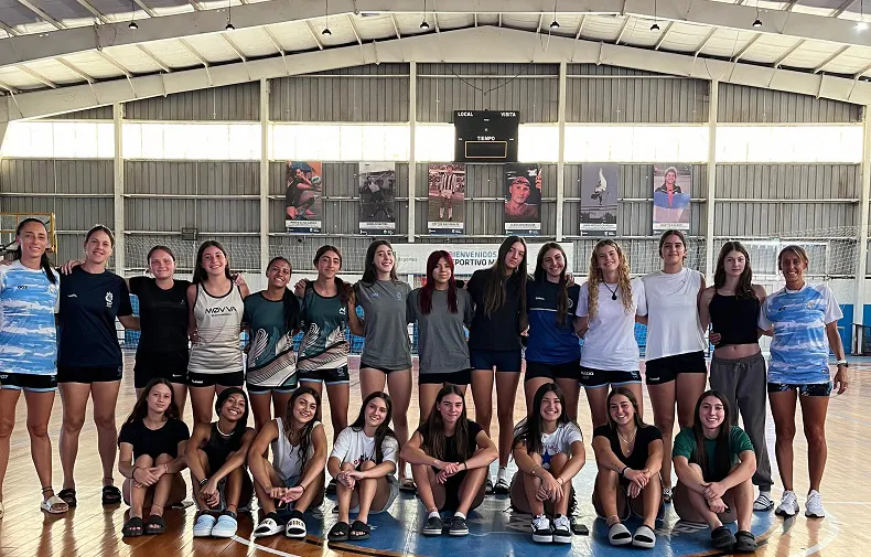 Preselección Arg Femenina Voley apaisada 20250113