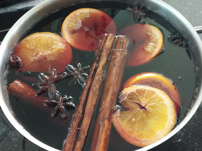 beverages-mulled-wine-pixabay-972827-4x3
