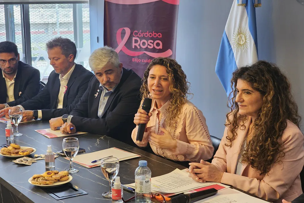 Cordoba-Rosa-la-Provincia-presento-la-Campana-2025-Elijo-Cuidarme-3